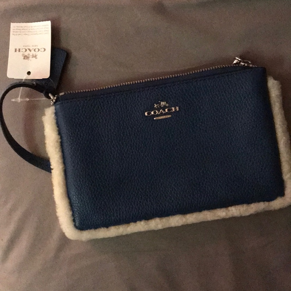 Coach Wristlet - Price Final